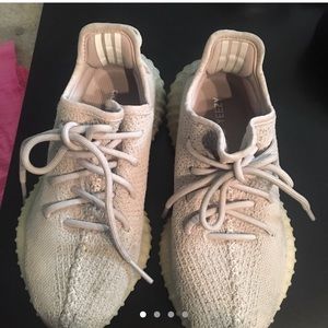 ADIDAS YEEZYS BOOST SESAME